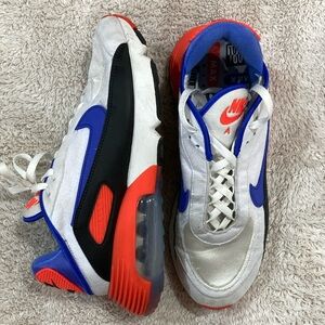 Nike air max in good condition.
